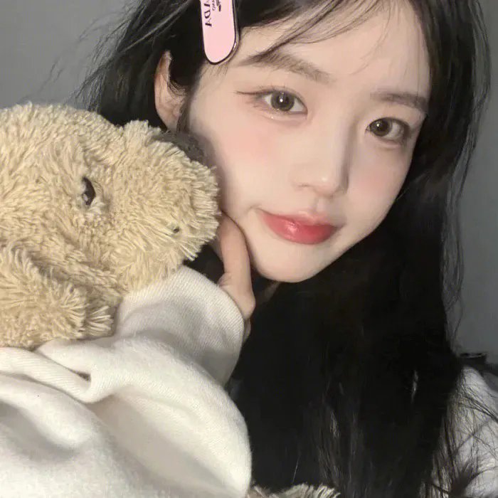 美丽笨女人